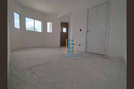 3_photo/94dcfac7c5.1c6ddeb994718a0c-ATLAS-70ca4ff2-b479-4da9-8d19-c2bcb4ca95bd.jpg de casa à venda com 3 quartos, 190m² em Uberaba, Curitiba