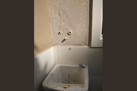 29_photo/94dcfac7c5.b4b4ea4450a4f201-ATLAS-8bdc43e1-be06-4c3c-8095-4b1a147b5e9c.jpg de casa à venda com 3 quartos, 180m² em Uberaba, Curitiba