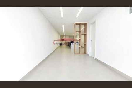 7_photo/94dcfac7c7.c04f12ddf7ab1f99-ATLAS-113d39d7-7154-45c6-8e9b-bcd9731c61ba.jpg de casa para alugar com 3 quartos, 135m² em Uberaba, Curitiba