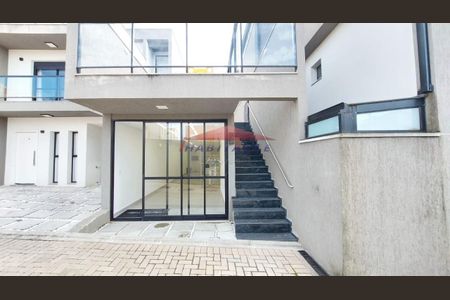 9_photo/94dcfac7cf.c04f12ddf7ab1f99-ATLAS-9dc89189-0951-40ee-83da-47ca4f0fdf3d.jpg de casa à venda com 3 quartos, 135m² em Uberaba, Curitiba