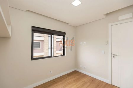 21_photo/94dcfac839.4073f2e37c8c9f05-ATLAS-32f1a5ae-5e3b-4349-ab6b-ea77c7826b5b.jpg de casa à venda com 3 quartos, 122m² em Uberaba, Curitiba