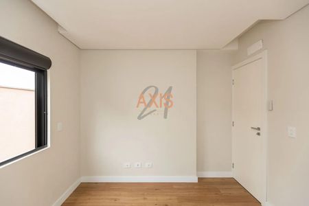 25_photo/94dcfac839.4073f2e37c8c9f05-ATLAS-885ffbbb-6a24-4de6-ad97-3c80dfc47703.jpg de casa à venda com 3 quartos, 122m² em Uberaba, Curitiba