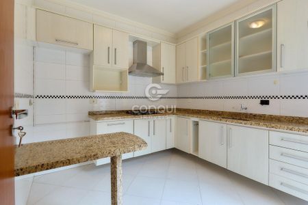 9_photo/94dcfac85d.1bb529b01f5e602e-ATLAS-65ae5487-fe11-40c7-bd09-14ee0a7e9a1a.jpg de casa à venda com 3 quartos, 124m² em Uberaba, Curitiba