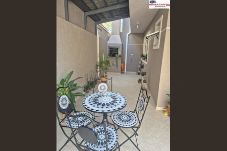 8_photo/94dcfac85d.e1ae2961e4dbc207-ATLAS-e3c1fc4b-68cd-4f2e-acaa-63ebe08c49f8.jpg de casa à venda com 3 quartos, 124m² em Uberaba, Curitiba