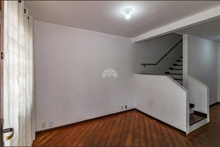 8_photo/94dcfac87f.527d2e055a247cfd-ATLAS-42e0fce6-b5a7-4728-b887-5bd54e67bf16.jpg de casa para alugar com 3 quartos, 134m² em Uberaba, Curitiba