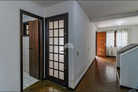 7_photo/94dcfac87f.527d2e055a247cfd-ATLAS-8970aadc-c335-42b5-a369-a93dd2a6b9ff.jpg de casa à venda com 3 quartos, 134m² em Uberaba, Curitiba