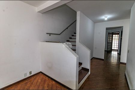 2_photo/94dcfac87f.f75f6dceabc550ab-ATLAS-21d4c2bb-f5c7-4d5d-b45e-09a1609c0334.jpg de casa para alugar com 3 quartos, 134m² em Uberaba, Curitiba
