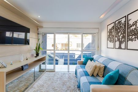 12_photo/94dcfac8a3.1ad5fb952b026013-ATLAS-40fb06e2-1b1f-4620-b9a2-41b3f9495f11.jpg de casa à venda com 3 quartos, 389m² em Uberaba, Curitiba