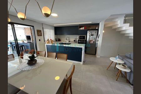 12_photo/94dcfac939.0e5883cd31689f99-ATLAS-3bf85295-5d2f-4bf1-a71a-218b158b1cfb.jpg de casa à venda com 0 quarto, 240m² em Uberaba, Curitiba