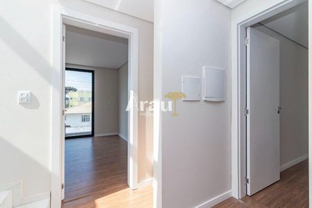 6_photo/94dcfac93d.a092227452ef5b5b-ATLAS-c3fd8232-75d2-41f1-a8d0-5de681bd0844.jpg de casa à venda com 3 quartos, 147m² em Uberaba, Curitiba