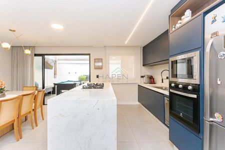 12_photo/94dcfac945.ceff8192393c33de-ATLAS-1b0a17ea-1aff-42b9-9b29-3c838ba49bd9.jpg de casa à venda com 0 quarto, 240m² em Uberaba, Curitiba