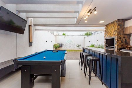 2_photo/94dcfac945.ceff8192393c33de-ATLAS-907b6a7e-2cf7-4870-a980-be602e9db2c7.jpg de casa à venda com 0 quarto, 240m² em Uberaba, Curitiba