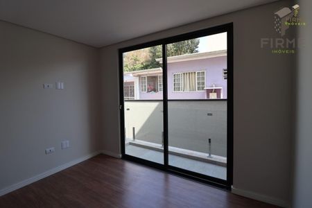 26_photo/94dcfac947.c8a0198fcbf31d64-ATLAS-154d49ac-53b5-407a-bebc-55a292ee0a32.jpg de casa à venda com 3 quartos, 187m² em Uberaba, Curitiba