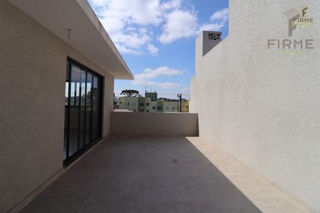 38_photo/94dcfac947.c8a0198fcbf31d64-ATLAS-bf307eae-82c9-4a04-ba37-117f7ce482e9.jpg de casa à venda com 3 quartos, 187m² em Uberaba, Curitiba