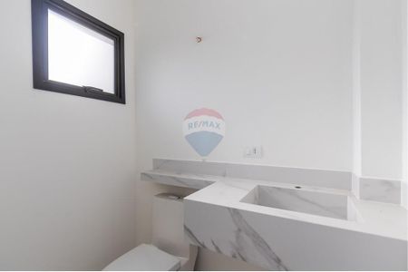 14_photo/94dcfac94d.96ab9a77f00113ea-ATLAS-208fa335-69d8-41a5-aa09-97acac4ebcbf.jpg de casa à venda com 3 quartos, 145m² em Uberaba, Curitiba