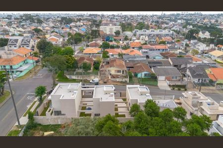 7_photo/94dcfac94d.cba3da746242e602-ATLAS-3ea43eb0-6a76-496a-98c3-0baf7f95b8be.jpg de casa à venda com 3 quartos, 145m² em Uberaba, Curitiba