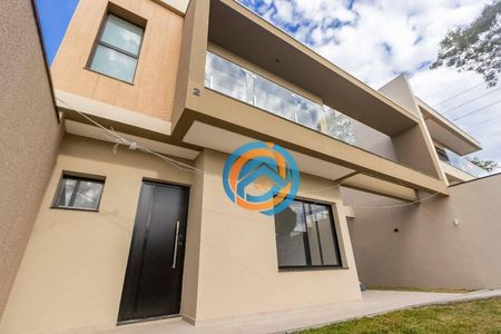 2_photo/94dcfac94d.efd375fb5e04c752-ATLAS-26f215ce-3f4e-4b5c-83e9-720c16de6de3.jpg de casa à venda com 3 quartos, 145m² em Uberaba, Curitiba