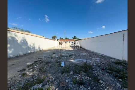 2_photo/94dcfaca5d.5e2511c6536d59b0-ATLAS-be2e105b-77a5-426a-82dc-d1f3ed45be51.jpg de casa à venda com 3 quartos, 71m² em Uberaba, Curitiba