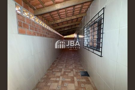 19_photo/94dcfaca5d.5e2511c6536d59b0-ATLAS-e054b02e-0c20-4dfe-a3bd-bff6657f87bc.jpg de casa à venda com 3 quartos, 71m² em Uberaba, Curitiba