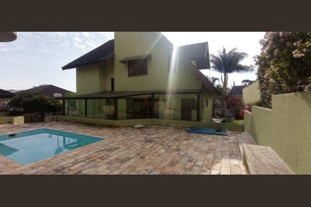 26_photo/94dcfaca7f.609d43e585a2b3c1-ATLAS-063bf8d9-9b92-470a-8ea9-57ef290b2988.jpg de casa à venda com 4 quartos, 307m² em Uberaba, Curitiba