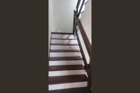 38_photo/94dcfaca7f.609d43e585a2b3c1-ATLAS-542d675e-a9f4-40fa-b1e2-20c1cb4f291a.jpg de casa à venda com 4 quartos, 307m² em Uberaba, Curitiba