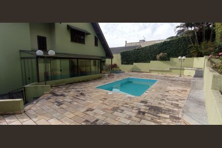 24_photo/94dcfaca7f.609d43e585a2b3c1-ATLAS-5793d565-a341-4233-83e4-2b72dac234fa.jpg de casa à venda com 4 quartos, 307m² em Uberaba, Curitiba