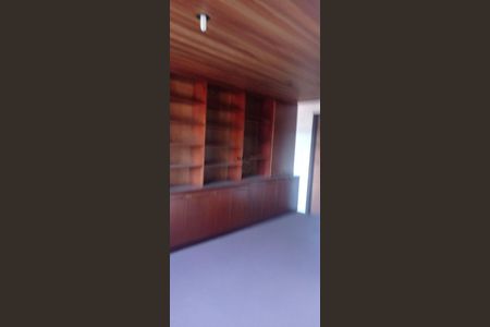 49_photo/94dcfaca7f.609d43e585a2b3c1-ATLAS-6c4b2234-9e49-4804-baea-6683043cb5ad.jpg de casa à venda com 4 quartos, 307m² em Uberaba, Curitiba