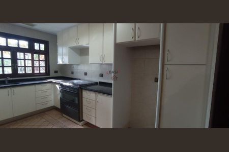 21_photo/94dcfaca7f.609d43e585a2b3c1-ATLAS-74e49eb2-7bcc-4b9c-8131-523f03e44c49.jpg de casa à venda com 4 quartos, 307m² em Uberaba, Curitiba