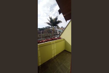 46_photo/94dcfaca7f.609d43e585a2b3c1-ATLAS-8379645f-56ed-4112-8a85-7482c60e5ab4.jpg de casa à venda com 4 quartos, 307m² em Uberaba, Curitiba