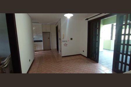 15_photo/94dcfaca7f.609d43e585a2b3c1-ATLAS-bc918d0c-8c7b-47fe-9070-b657b5824f12.jpg de casa à venda com 4 quartos, 307m² em Uberaba, Curitiba