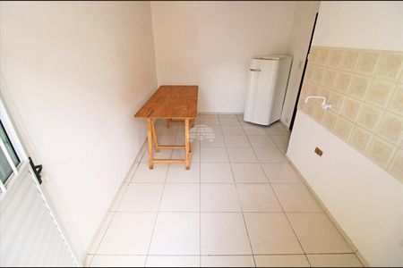 3_photo/94dcfaca81.f7ac8599ad03824a-ATLAS-9e92fa23-1f35-4c28-97e4-db62402d3f5f.jpg de casa para alugar com 2 quartos, 50m² em Uberaba, Curitiba
