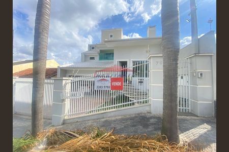 2_photo/94dcfaca83.b63fb19834d8465e-ATLAS-6db65a1d-6a24-4ef2-a679-d2b3c9eebe6f.jpg de casa à venda com 3 quartos, 330m² em Uberaba, Curitiba