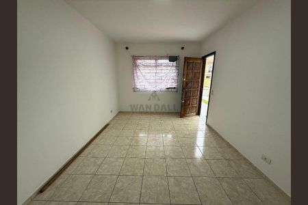 4_photo/94dcfacb5d.0f81dd1a9a4f6ffb-ATLAS-33a59217-6717-4ace-af56-c60962cbd5aa.jpg de casa para alugar com 3 quartos, 140m² em Uberaba, Curitiba