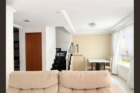 4_photo/94dcfacbd5.2f15d505e37c7ac5-ATLAS-2e8f90f6-d586-46b8-ba7b-af326ee305c1.jpg de casa à venda com 3 quartos, 98m² em Uberaba, Curitiba