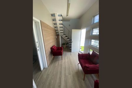 4_photo/94dcfacbfb.69530a6104d48ca1-ATLAS-1a56843a-4cc3-4f19-8397-b663d4e6da77.jpg de casa à venda com 0 quarto, 123m² em Uberaba, Curitiba