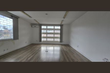 18_photo/94dcfacbfb.69530a6104d48ca1-ATLAS-ecb26c0d-1766-48ab-8abb-d5fcaa55b078.jpg de casa à venda com 0 quarto, 123m² em Uberaba, Curitiba