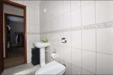 16_photo/94dcfacc95.3e6957092a4c223d-ATLAS-0a7278d5-a6a4-4b1d-a107-ad0e0b44625a.jpg de casa à venda com 5 quartos, 160m² em Uberaba, Curitiba