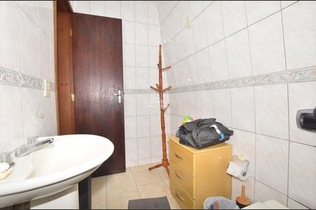 22_photo/94dcfacc95.3e6957092a4c223d-ATLAS-9aaf8bb8-5e29-4433-91d0-d2c759cf320f.jpg de casa à venda com 5 quartos, 160m² em Uberaba, Curitiba