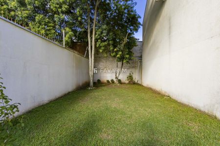 27_photo/94dcfacc9b.76fc8fe533e2dbe5-ATLAS-ec83c362-9dbc-402f-a704-fe9add21be3e.jpg de casa à venda com 3 quartos, 175m² em Uberaba, Curitiba