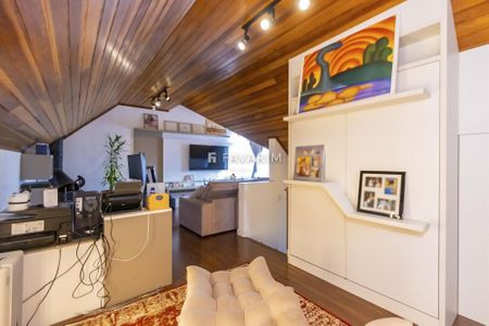 7_photo/94dcfacc9b.76fc8fe533e2dbe5-ATLAS-ee8bbbff-5b41-4ef8-ba89-82f221042071.jpg de casa à venda com 3 quartos, 175m² em Uberaba, Curitiba