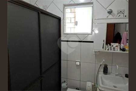 4_photo/94dcfaccc7.e5c1dbf3952ec410-ATLAS-0d062f85-41a9-466d-8494-919487e8f9d7.jpg de casa à venda com 3 quartos, 82m² em Uberaba, Curitiba