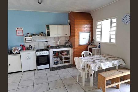 12_photo/94dcfaccc7.e5c1dbf3952ec410-ATLAS-4cde8035-34f9-4347-9734-cf623e3079b9.jpg de casa à venda com 3 quartos, 82m² em Uberaba, Curitiba