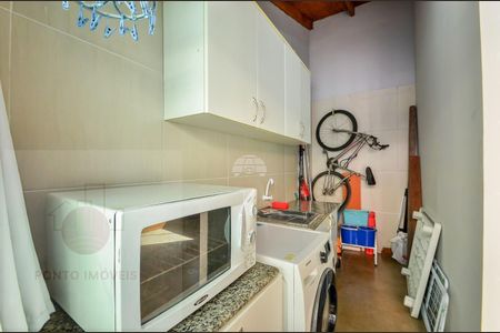 15_photo/94dcfaccef.a11c39bbe16039e5-ATLAS-a151ba83-a030-4376-a631-d58f26a9f9e9.jpg de casa à venda com 4 quartos, 185m² em Uberaba, Curitiba