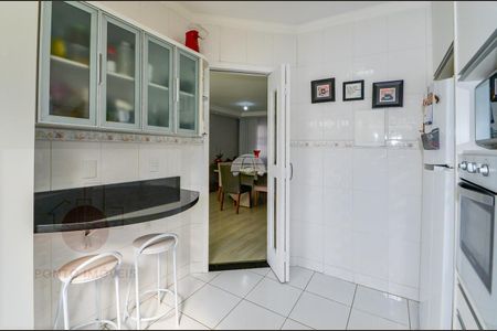 6_photo/94dcfaccef.a11c39bbe16039e5-ATLAS-b8e37c52-79ef-4683-9e2c-a8d0fb0da985.jpg de casa à venda com 4 quartos, 185m² em Uberaba, Curitiba