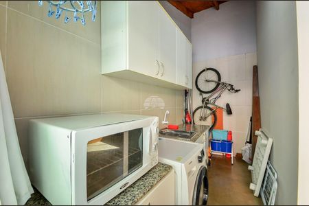 16_photo/94dcfaccef.a11c39bbe16039e5-ATLAS-e16c7f6f-ed7e-4411-9986-9f7f436f0f0f.jpg de casa à venda com 4 quartos, 185m² em Uberaba, Curitiba