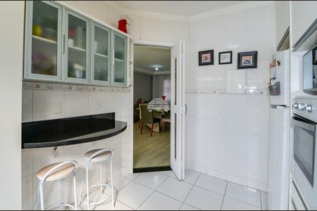 11_photo/94dcfaccef.a11c39bbe16039e5-ATLAS-f1232c85-22e9-4572-b7df-b868c0949f1a.jpg de casa à venda com 4 quartos, 185m² em Uberaba, Curitiba