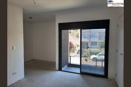 12_photo/94dcfacd25.470e3b4ecc8ee2ef-ATLAS-4c4e2999-28f7-447e-95e6-edacdce5c946.jpg de casa à venda com 3 quartos, 167m² em Uberaba, Curitiba