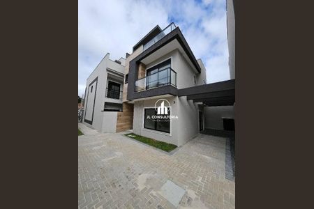 12_photo/94dcfacd2f.3f399c701946ce56-ATLAS-73cd05b2-0925-4009-8d2f-e9c98860dec7.jpg de casa à venda com 3 quartos, 152m² em Uberaba, Curitiba