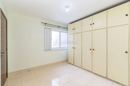 23_photo/94dcfacd43.adfe693aa2b53e17-ATLAS-0398d475-7c94-4083-80bd-b116c90fcc88.jpg de casa à venda com 3 quartos, 139m² em Uberaba, Curitiba