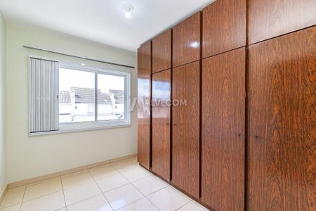 20_photo/94dcfacd43.adfe693aa2b53e17-ATLAS-5d9a82bb-7dbe-4aea-90df-fa16a79e9b1c.jpg de casa à venda com 3 quartos, 139m² em Uberaba, Curitiba